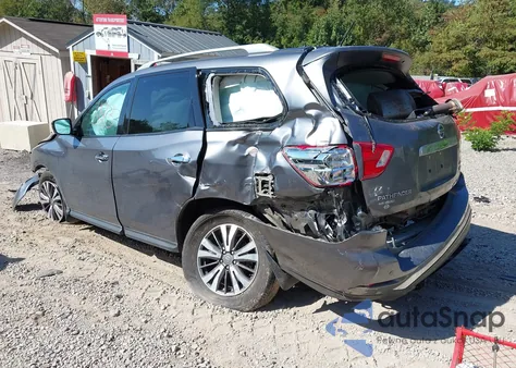 2017 Nissan Pathfinder Sv z USA, uszkodzony, nr VIN 5N1DR2MM6HC906918